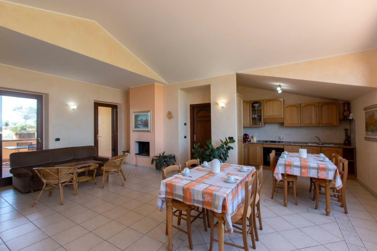B&B La Casa Fra Gli Olivi Маршіано Екстер'єр фото